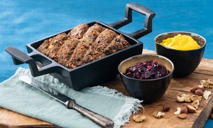 Nussbraten mit Rotkraut und Kürbispüree