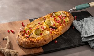 Dinnete mit Kräutersaitlingen