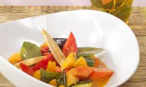 Mango und Ananas in Ahorn-Minzetee-Marinade