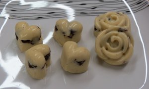 Weiße Cranberries-Herzen